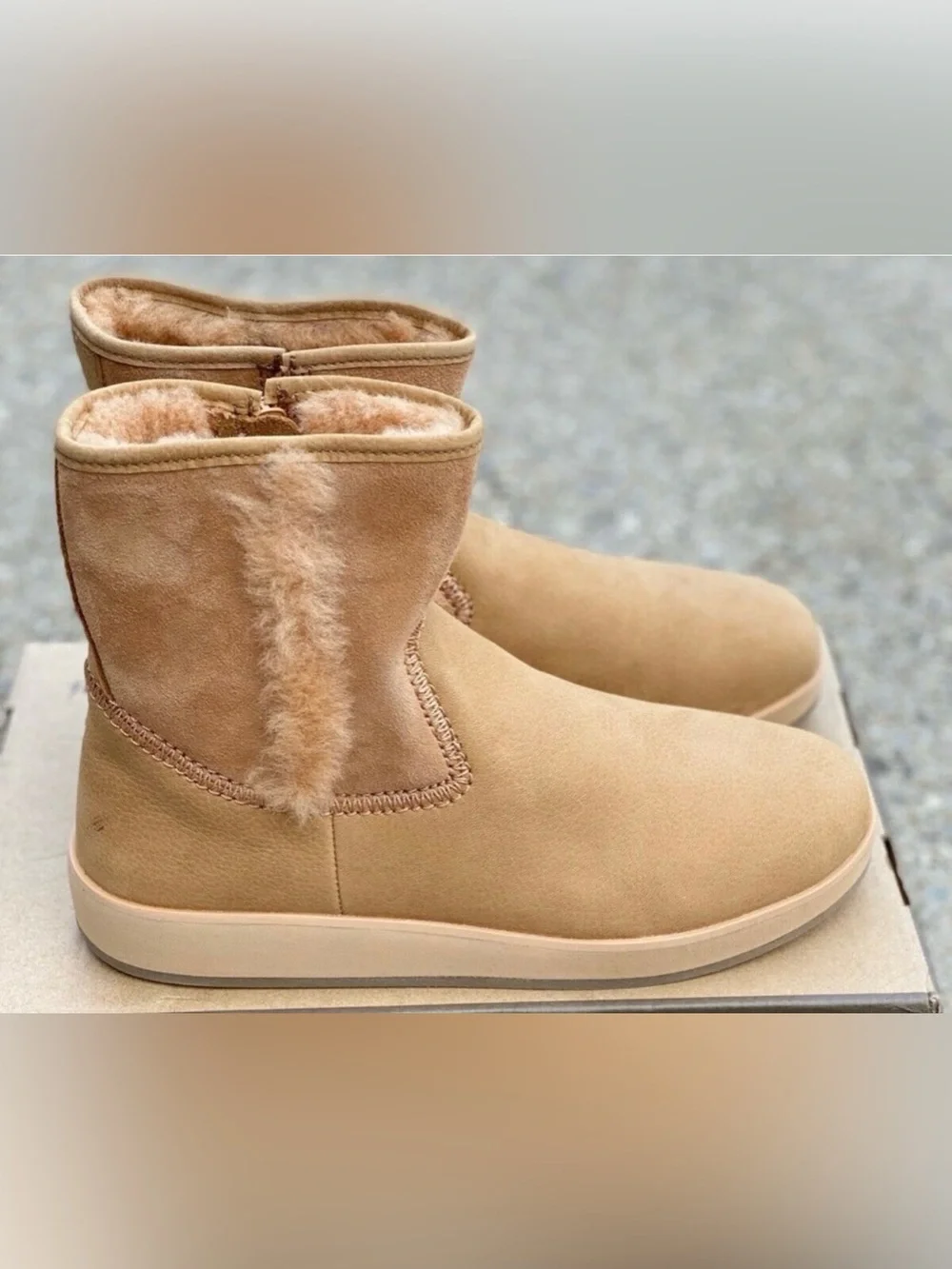 OluKai Women's Tan Shearling-Lined Ankle Boots size 9